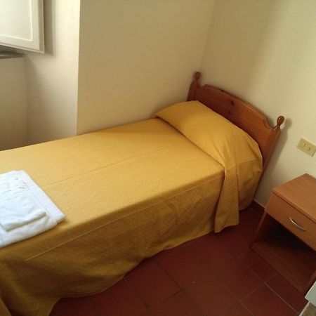 Casa Mater Ecclesiae Hotel Massa Marittima Bagian luar foto