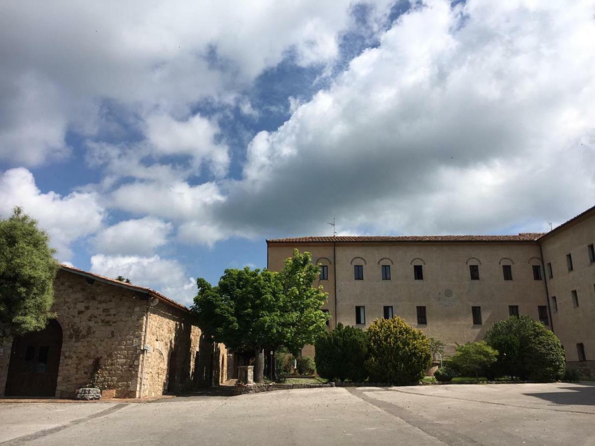 Casa Mater Ecclesiae Hotel Massa Marittima Bagian luar foto