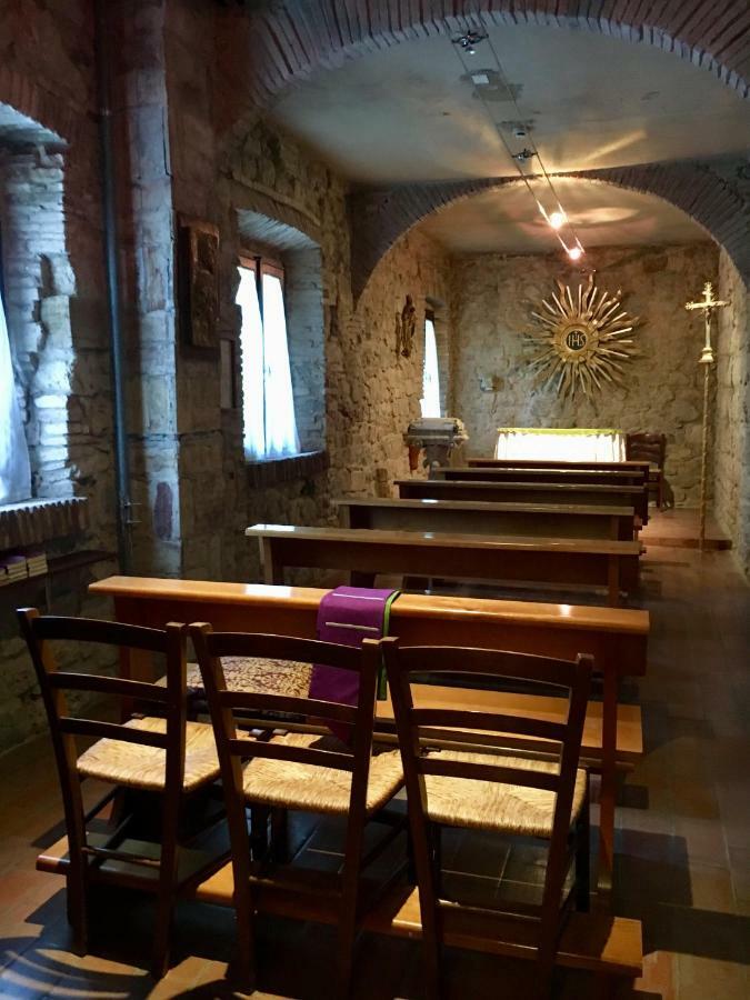 Casa Mater Ecclesiae Hotel Massa Marittima Bagian luar foto