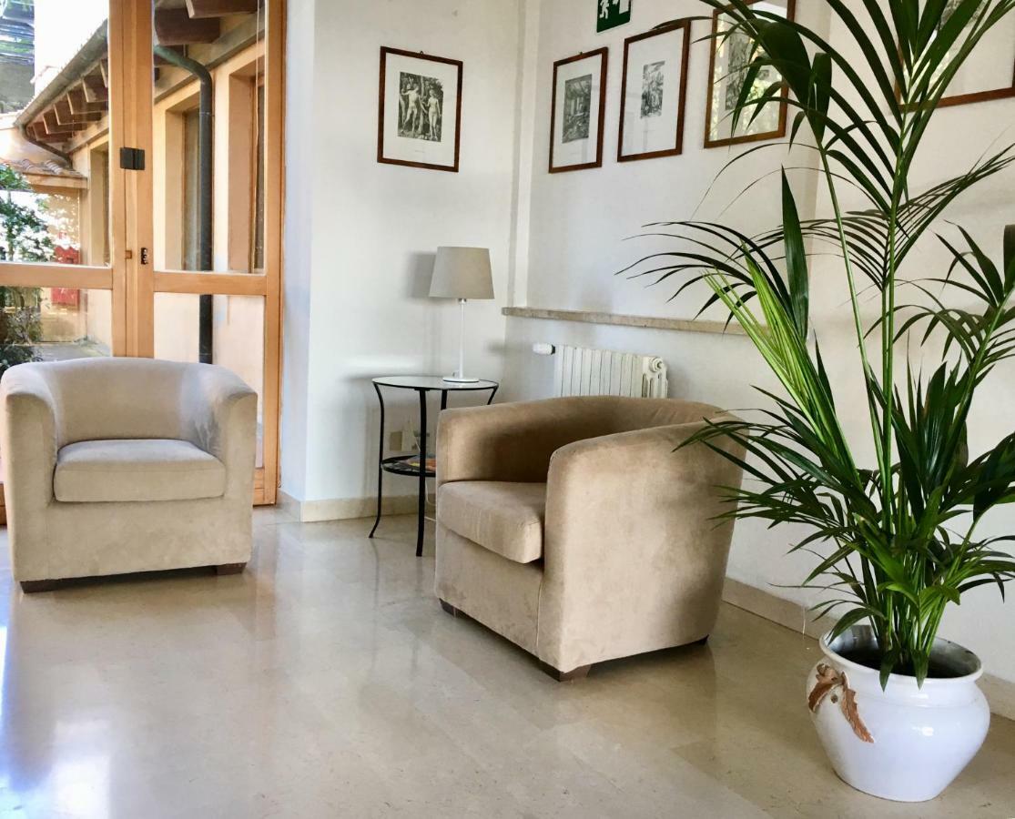 Casa Mater Ecclesiae Hotel Massa Marittima Bagian luar foto