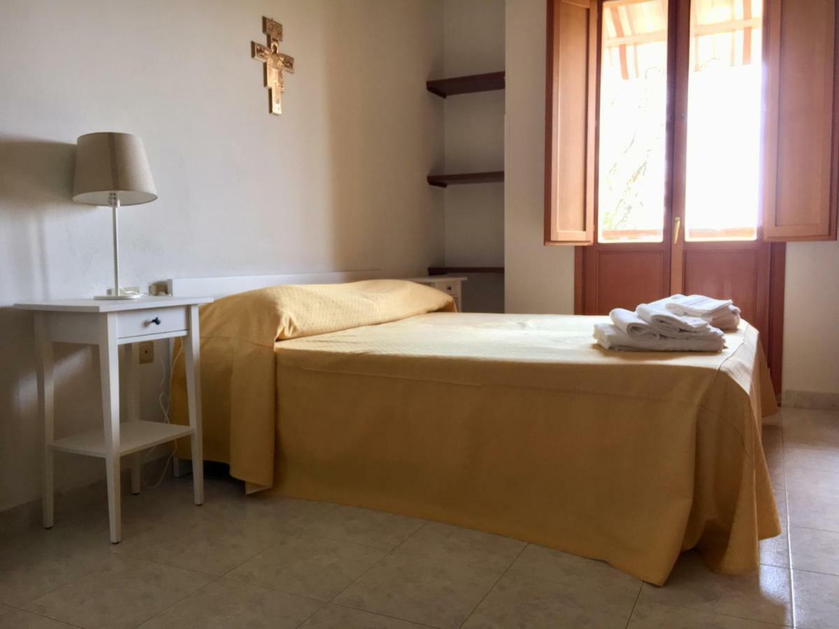 Casa Mater Ecclesiae Hotel Massa Marittima Bagian luar foto