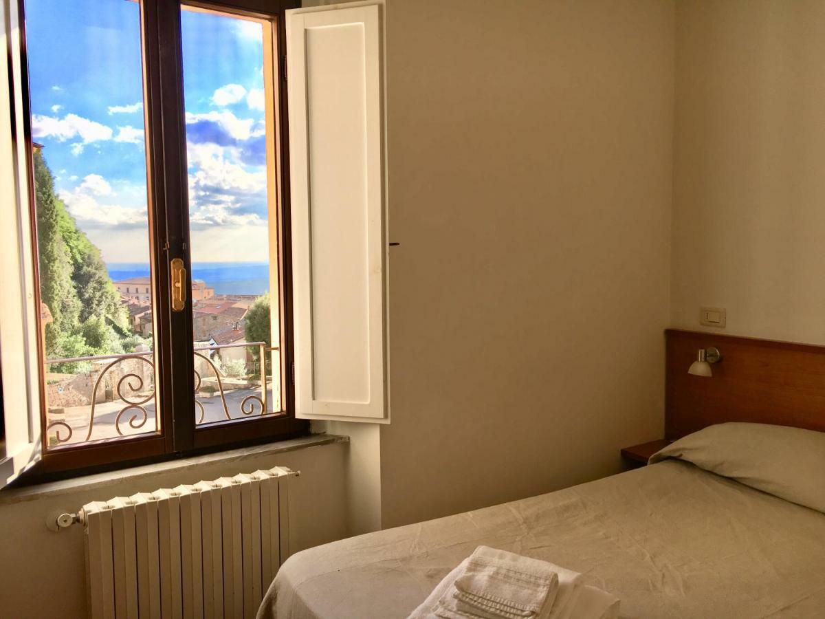 Casa Mater Ecclesiae Hotel Massa Marittima Bagian luar foto