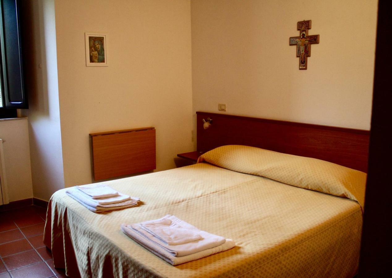 Casa Mater Ecclesiae Hotel Massa Marittima Bagian luar foto